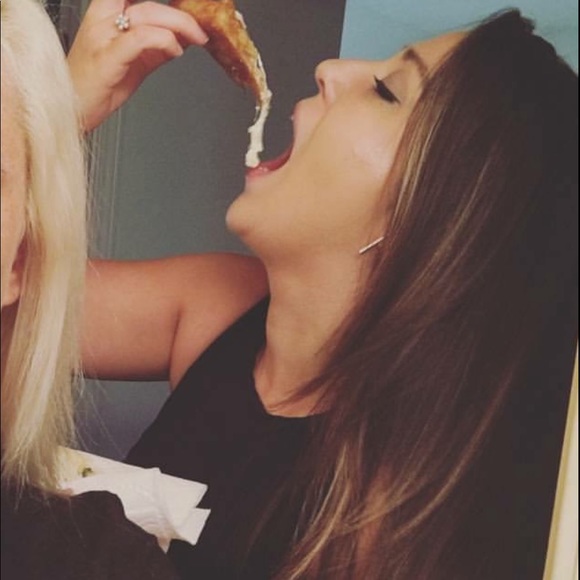 Meet your Posher, Jessie - Picture 1 of 6